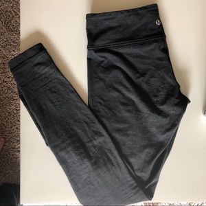 Lululemon charcoal gray cotton wunder unders size8